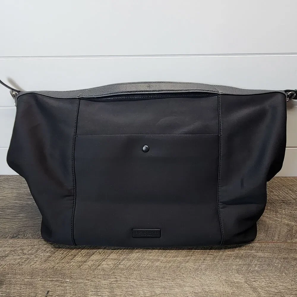 Cole Haan Grandseries Black Nylon W/Leather Trim Large Tote Bag Excellent Cond.